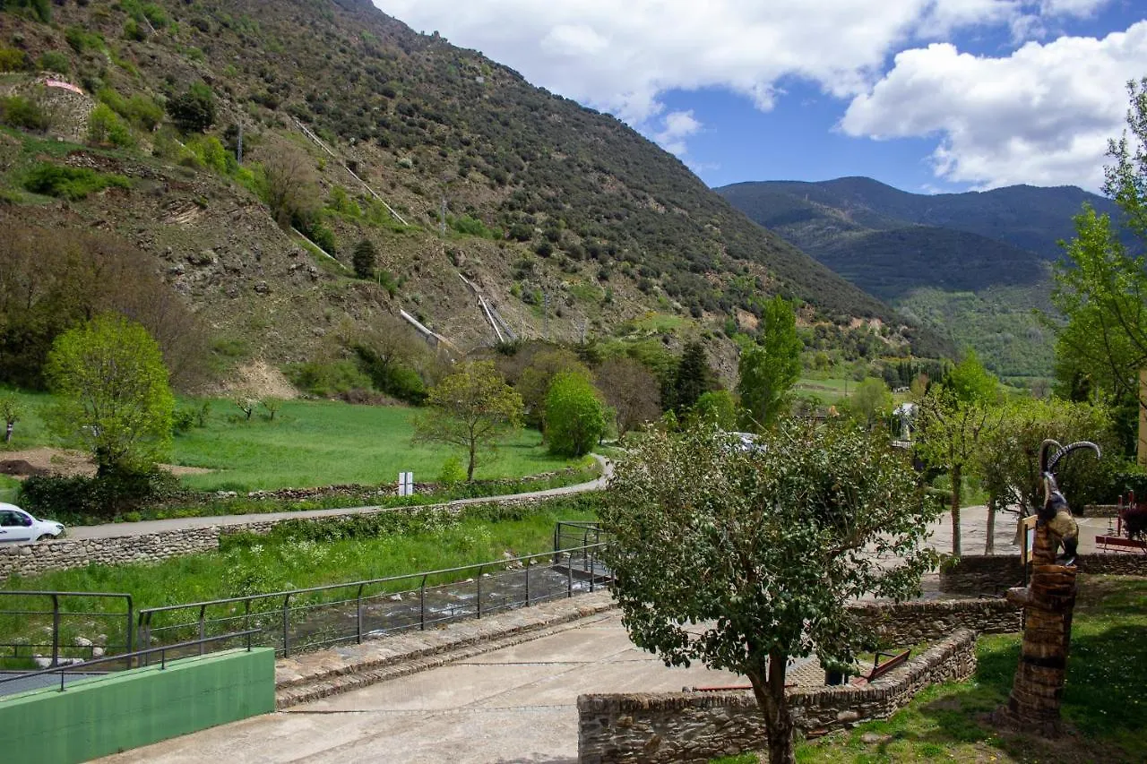 Apartaments Areny - L'Amfitriona Esterri d'Àneu Apartamento